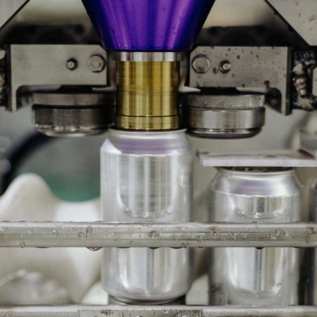 Gunnison canning line can seamer